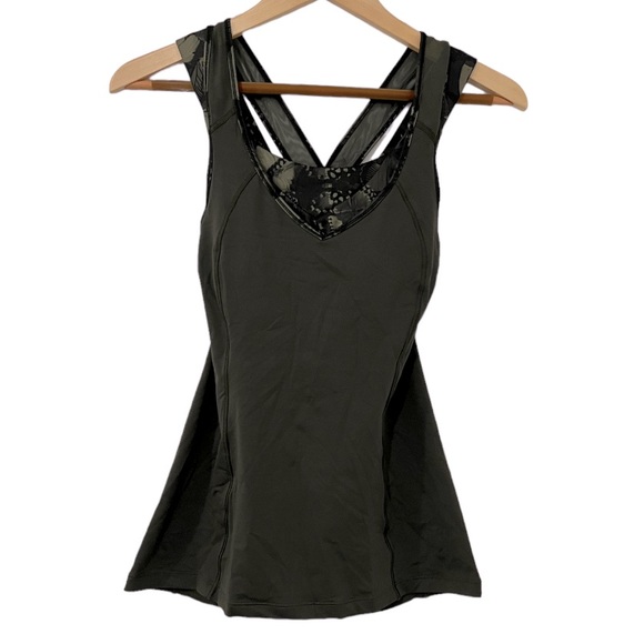 Lululemon biggie so fly butterfly top. - Picture 4 of 6